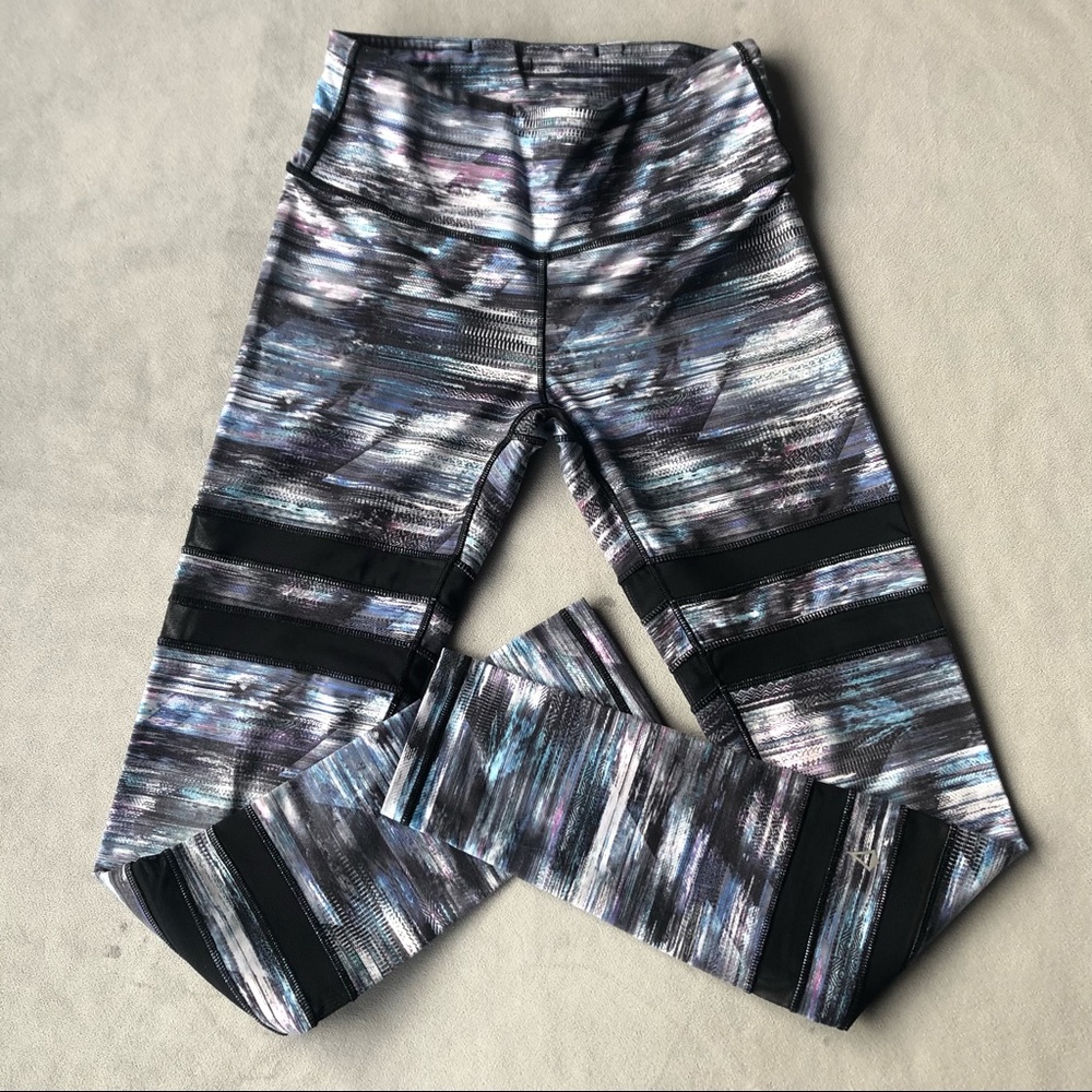Ivivva ~ Leggings with Mesh ~ Girls Size 12